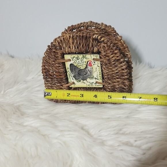 Farmhouse Straw Chicken Napkin Holder - Picture 5 of 6